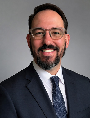 Vince Guzman